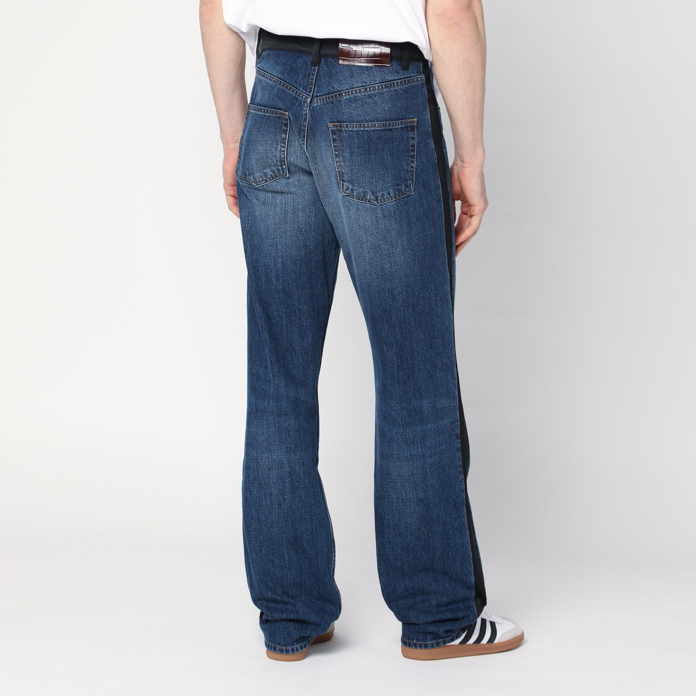 Jean bleu indigo délavé