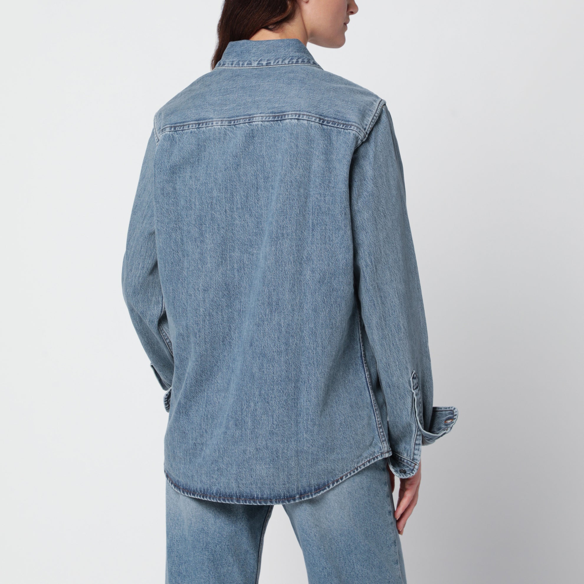 Chemise Ami de Coeur en denim bleu effet usé
