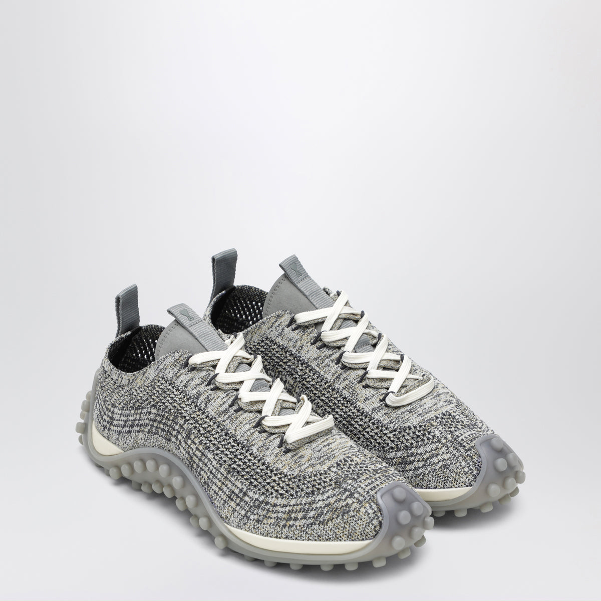Mirage sneakers in grey and ivory mesh