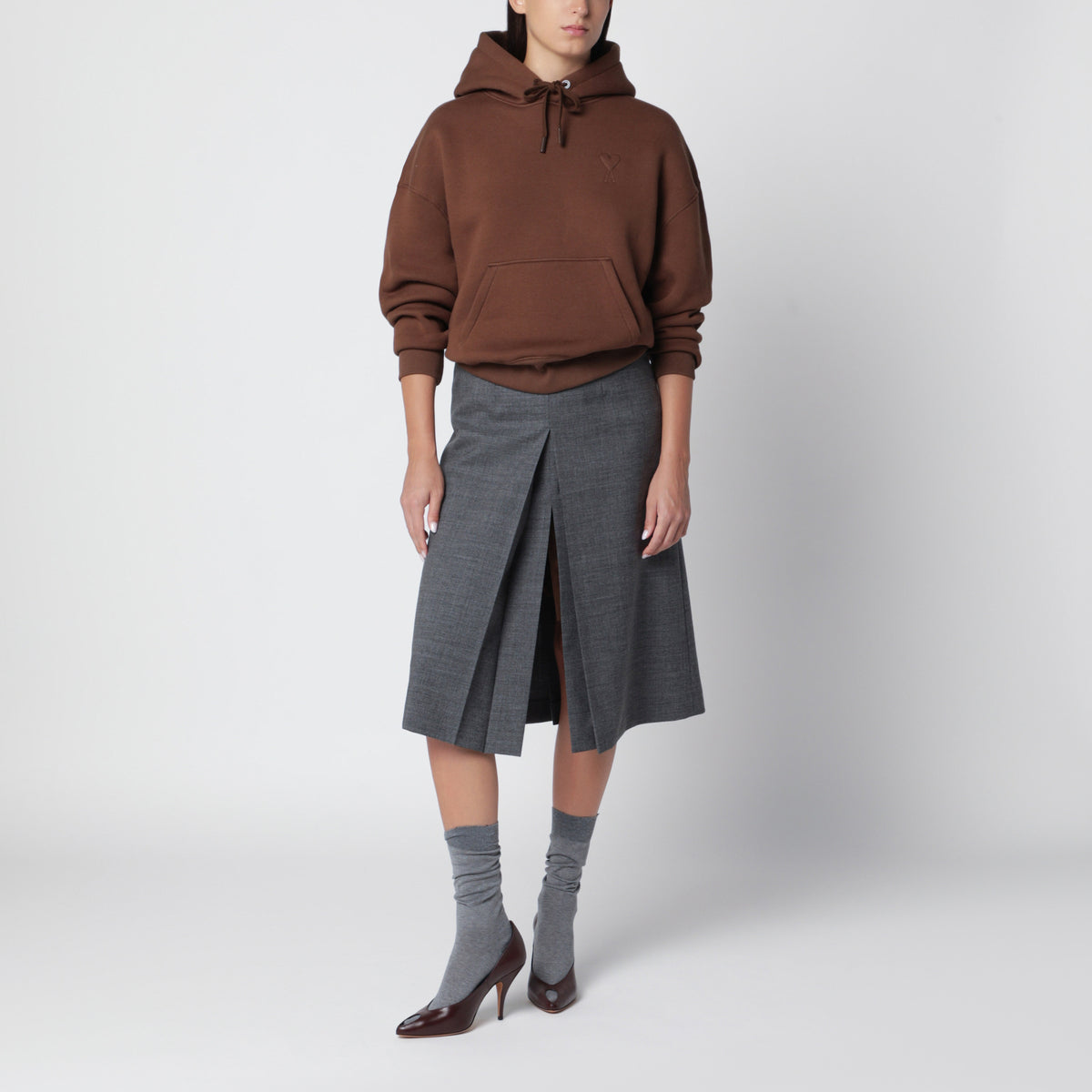 Braunes Ami de Coeur Kapuzen-Sweatshirt