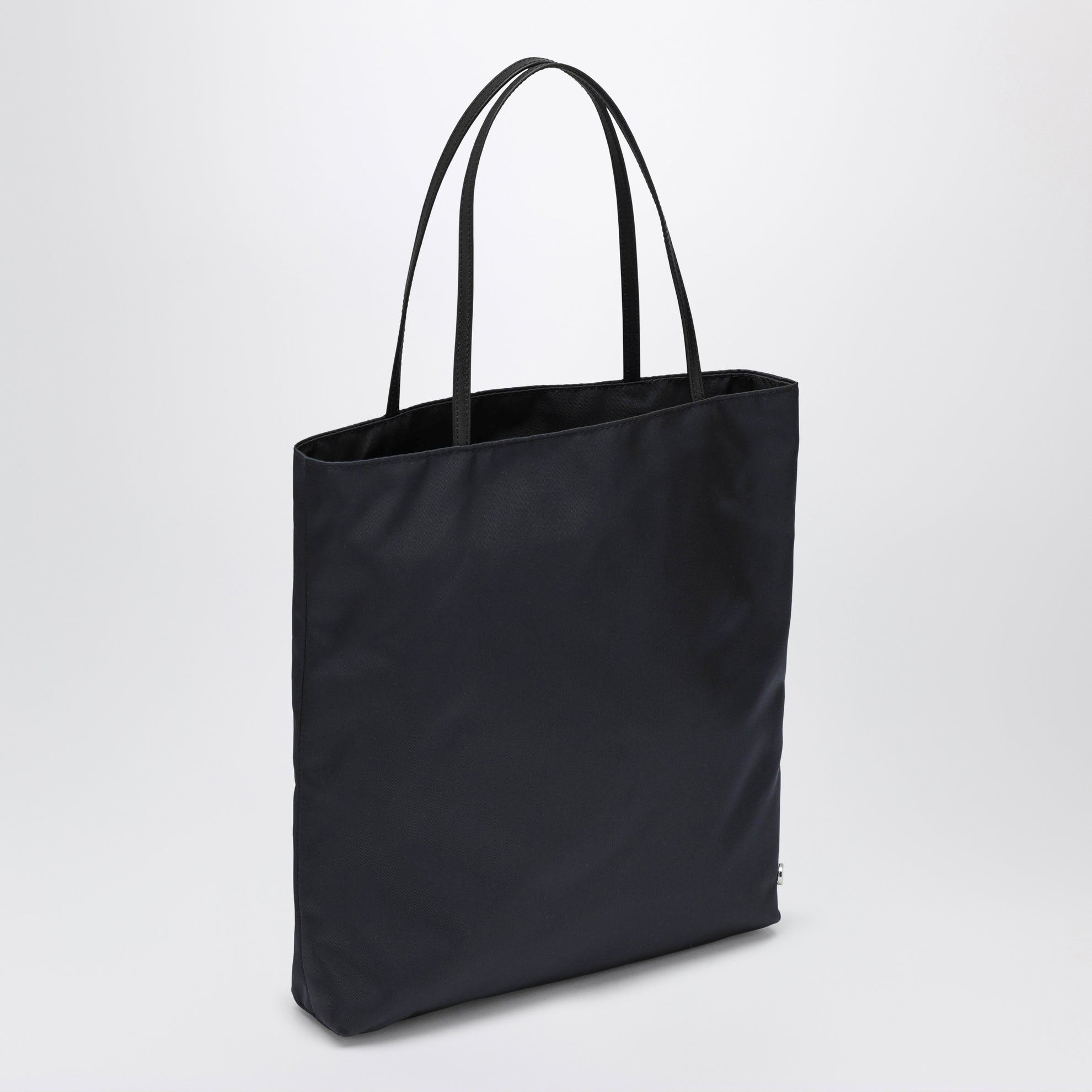 Marineblaue Thea Tasche aus Satin-Nylon