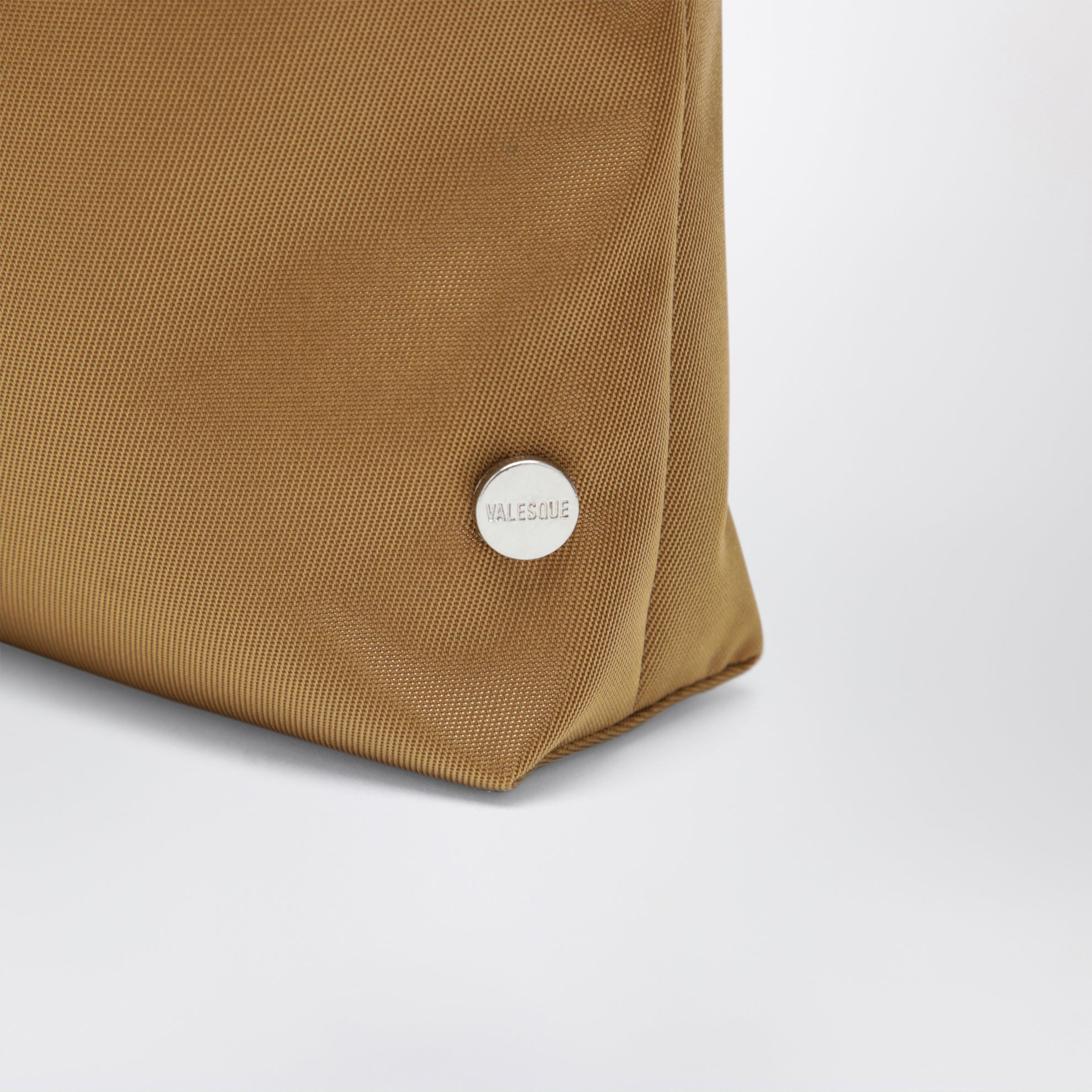 Petit sac cabas Thea en nylon satiné ocre foncé