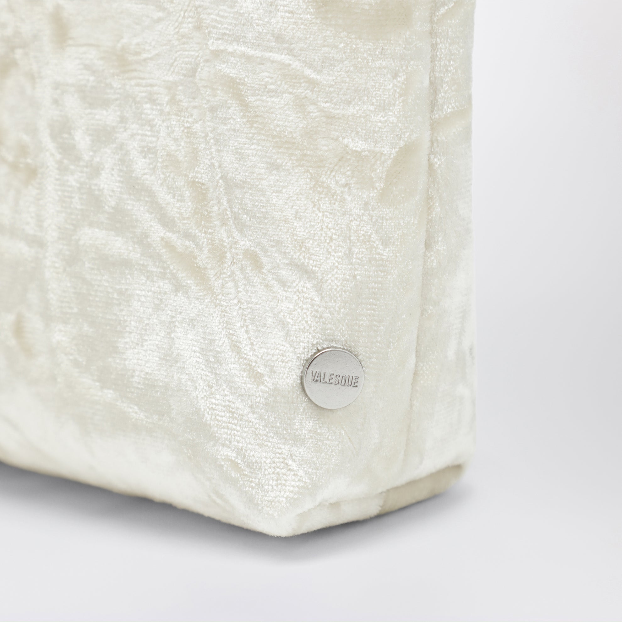 Thea white bag in velvet