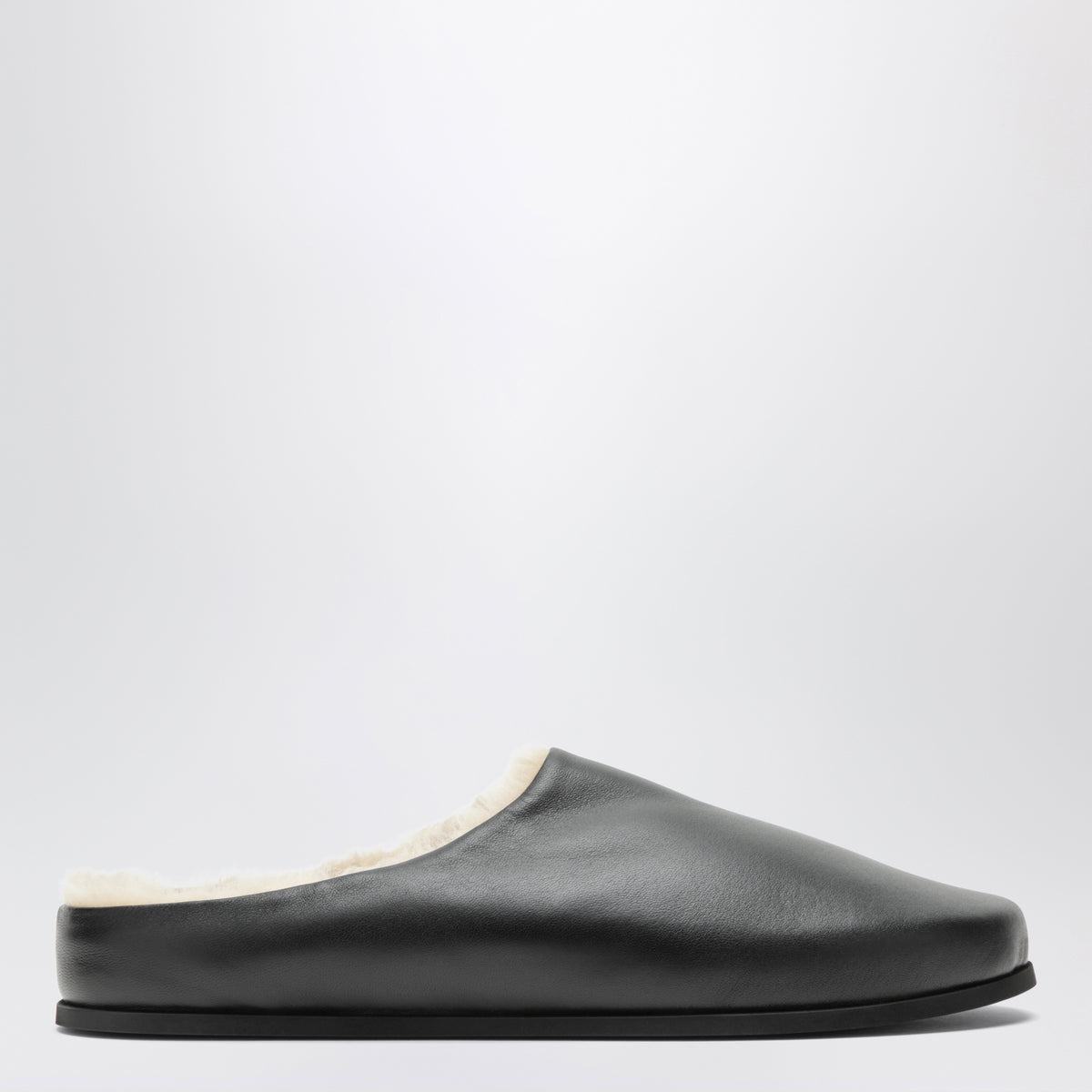 Slipper Shoes noires en cuir avec intérieur en shearling