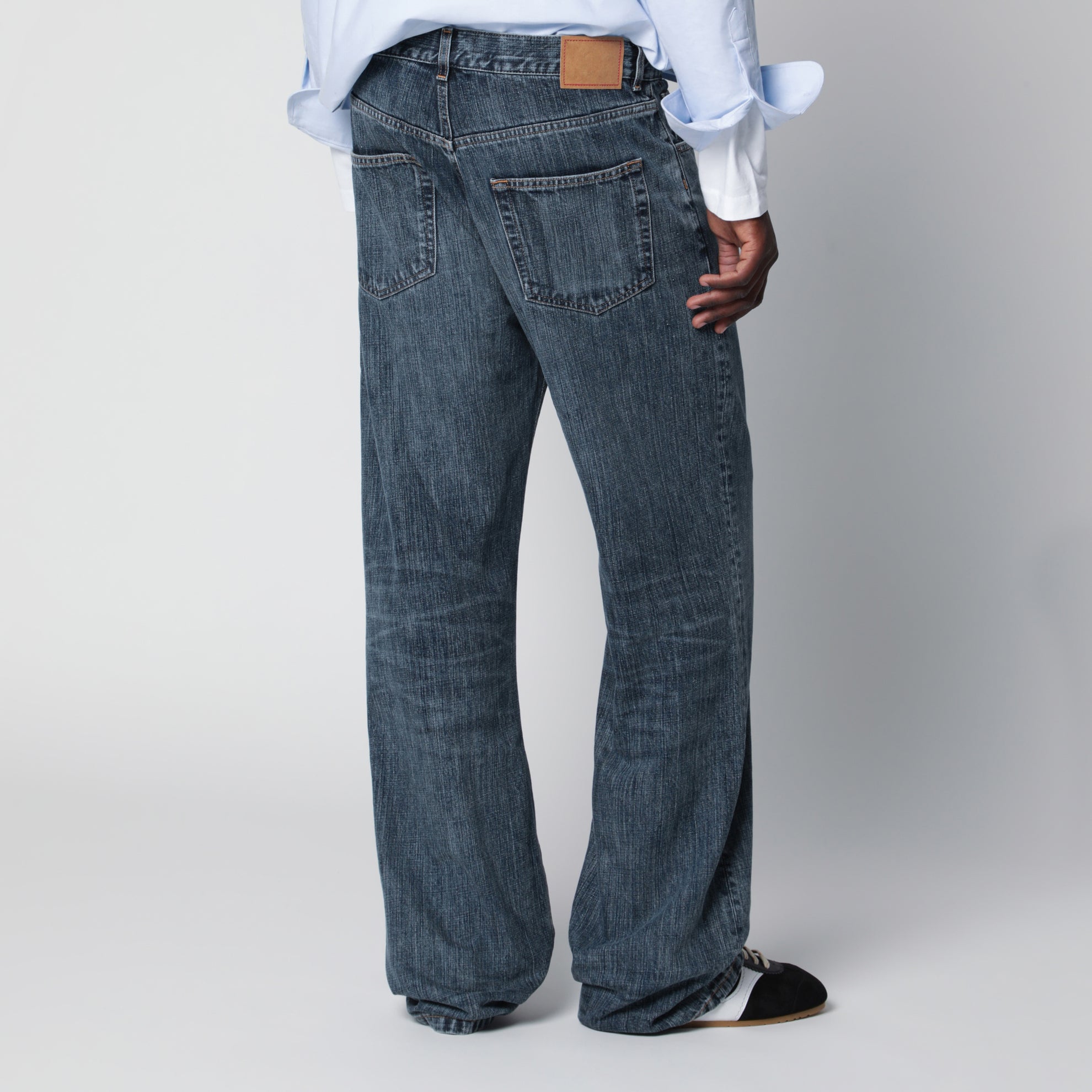 Vega dark blue vintage-effect jeans