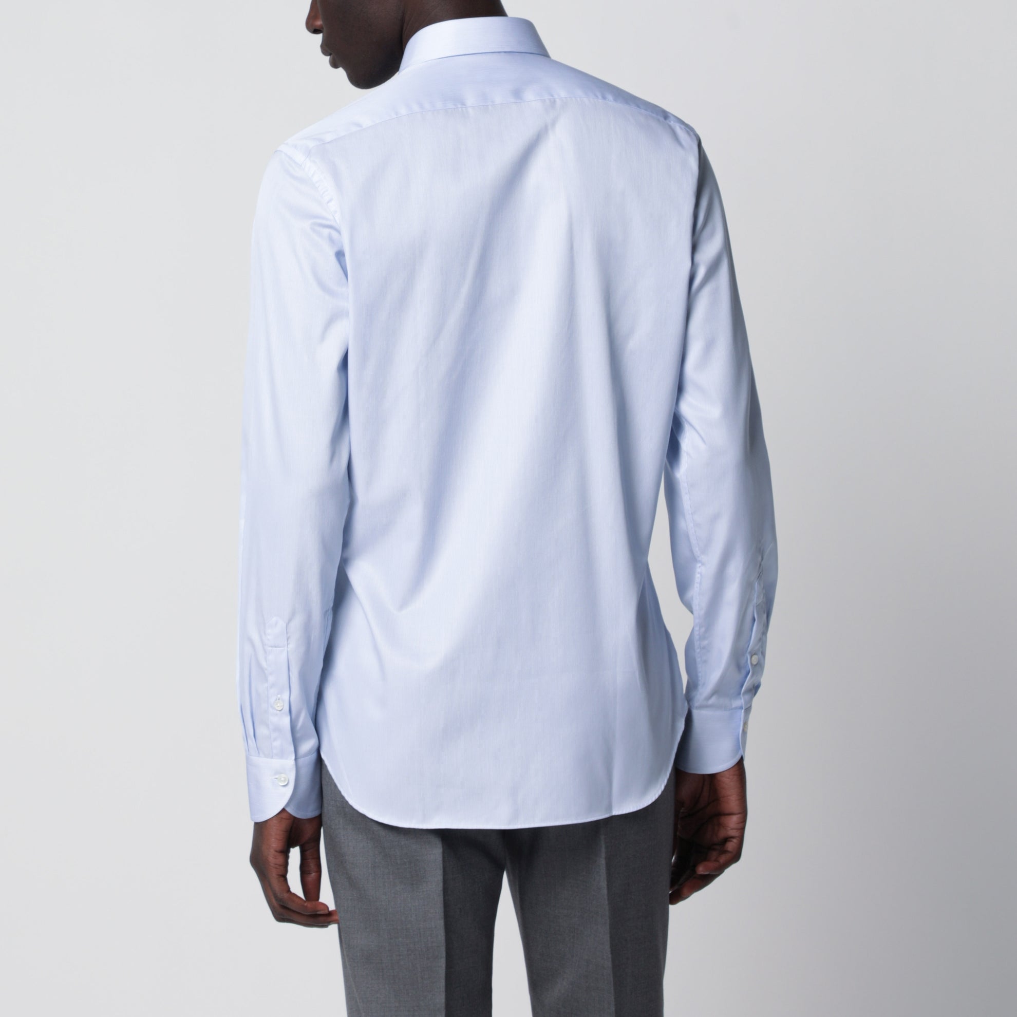 Travel Tailor Fit light blue shirt