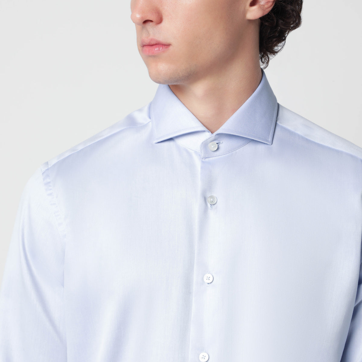 Hellblaues Travel Hemd aus Baumwolle Tailor Fit