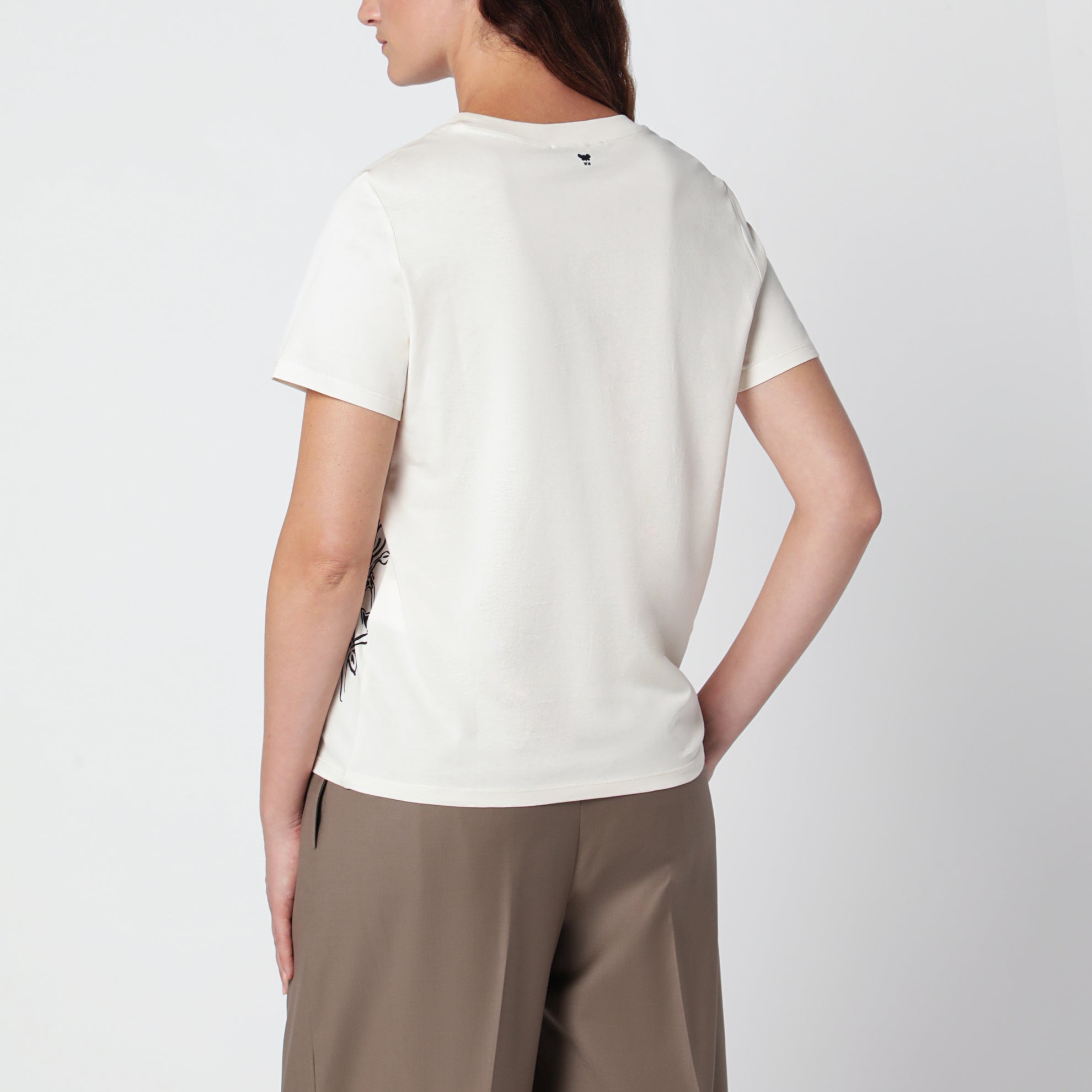 Cremefarbenes T-Shirt aus Baumwolle mit Logoprint