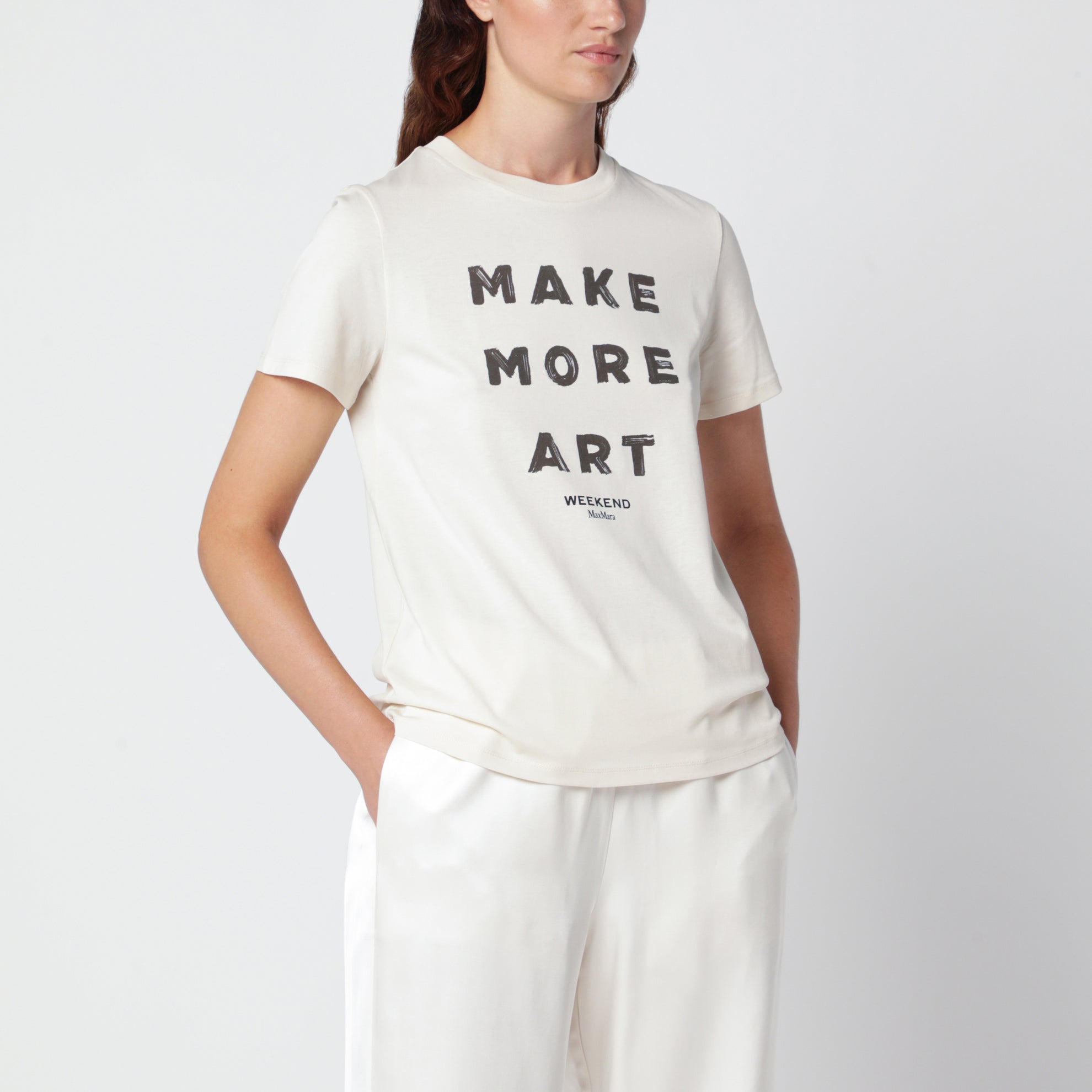 Cremefarbenes T-Shirt aus Baumwolle mit Logoprint