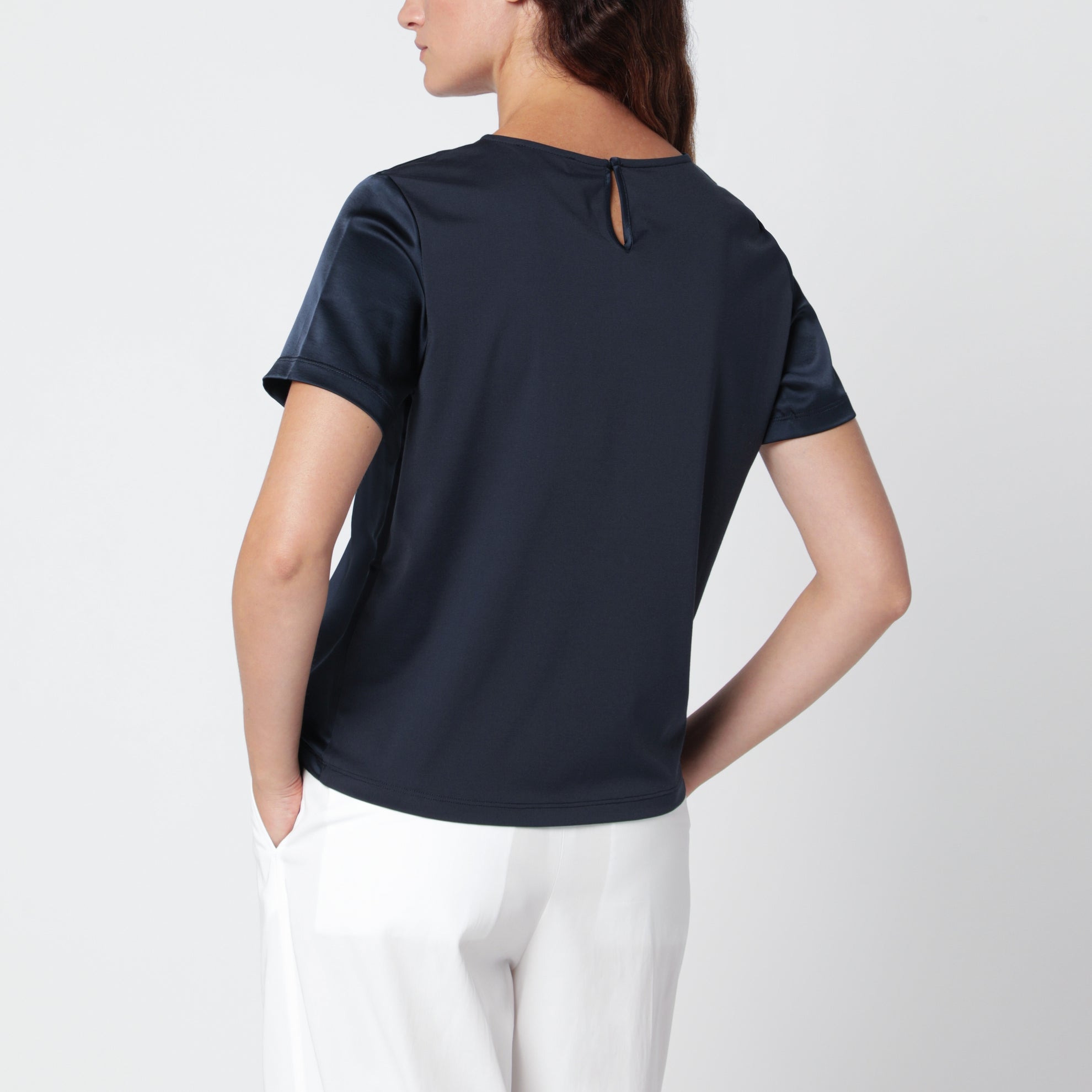 T-shirt bleu satiné à col rond