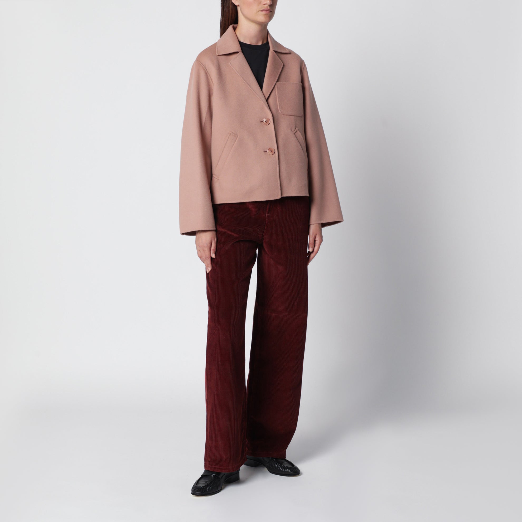 Kurze rosa Jacke aus Wolle