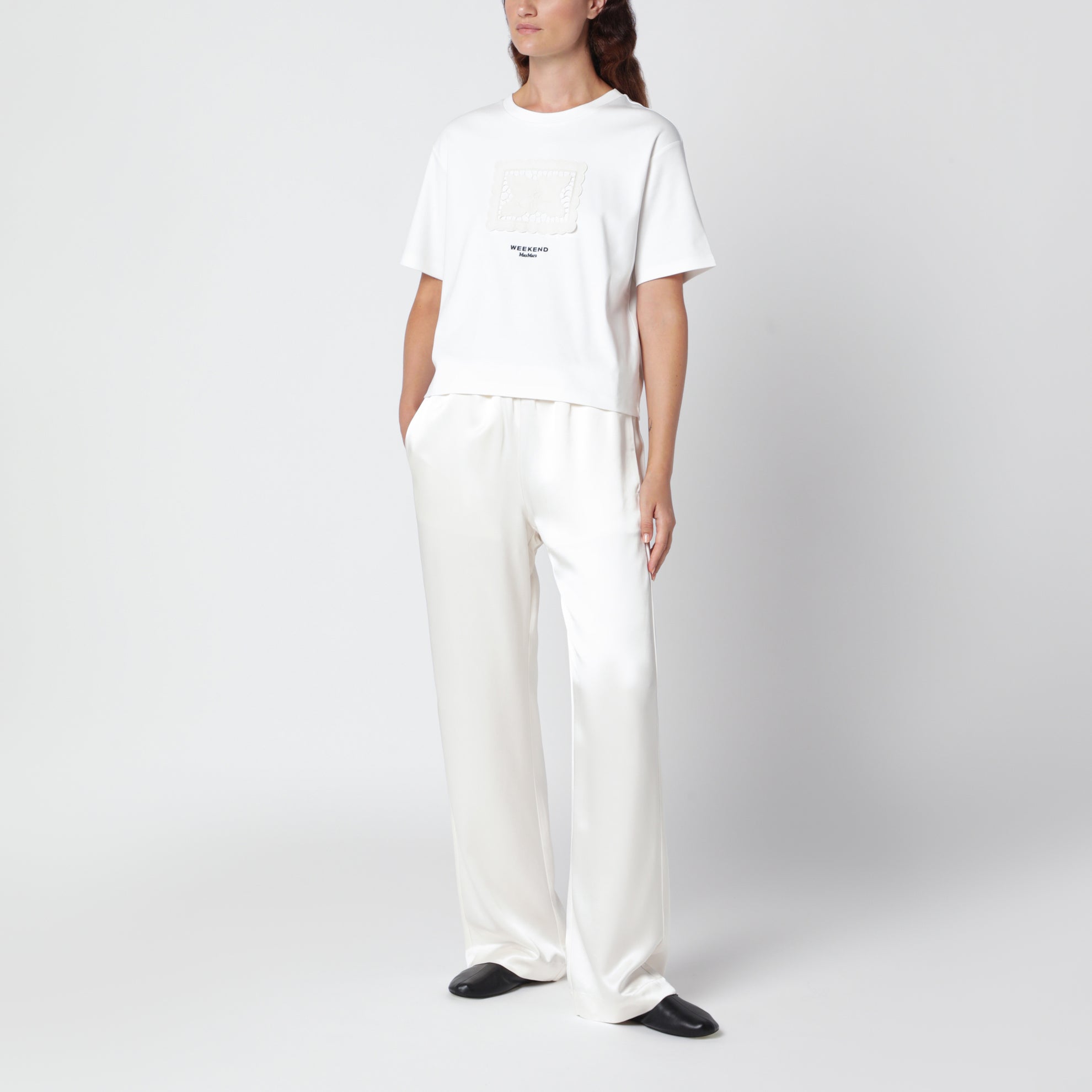T-shirt blanc en coton avec broderie en dentelle