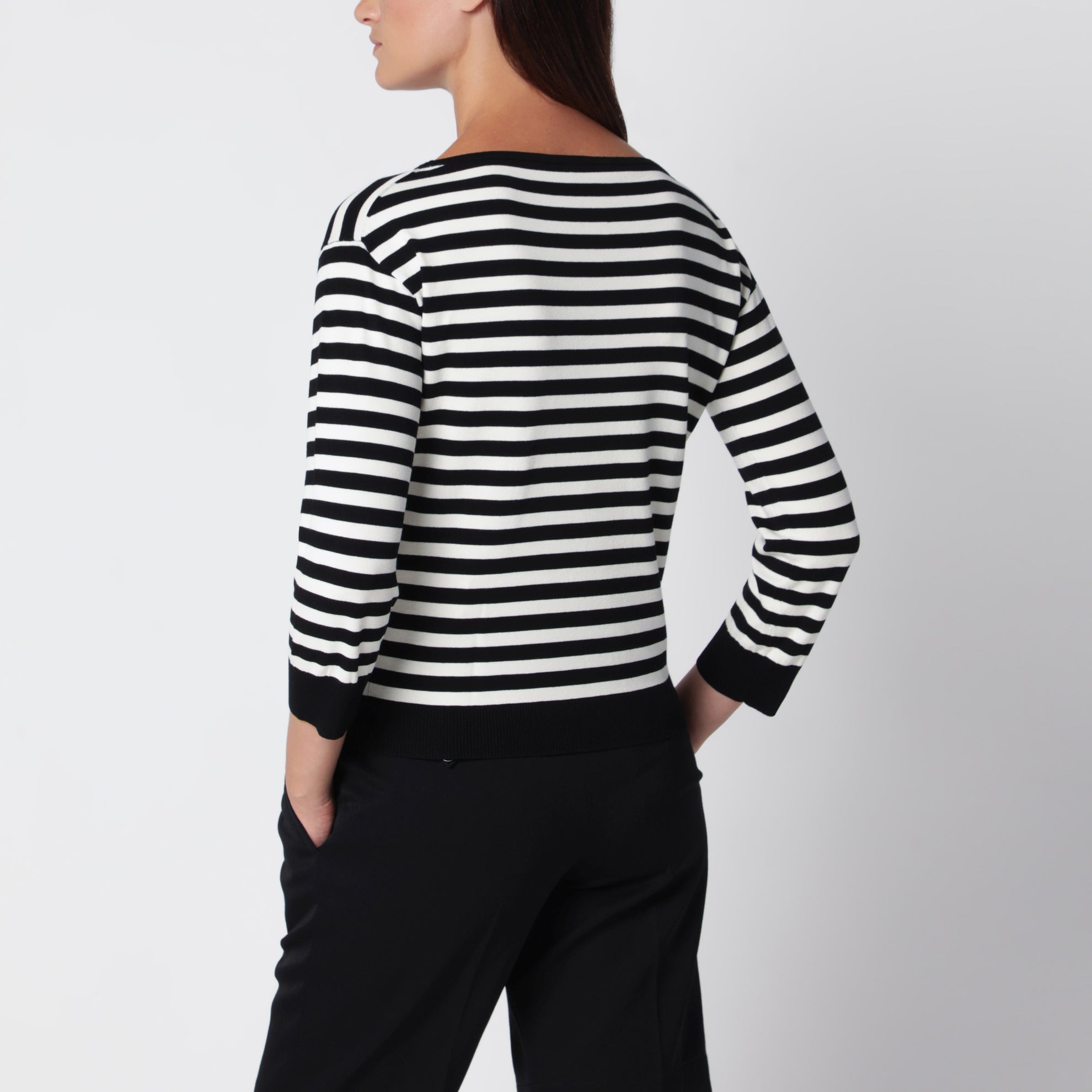 Pull en viscose écru et noir