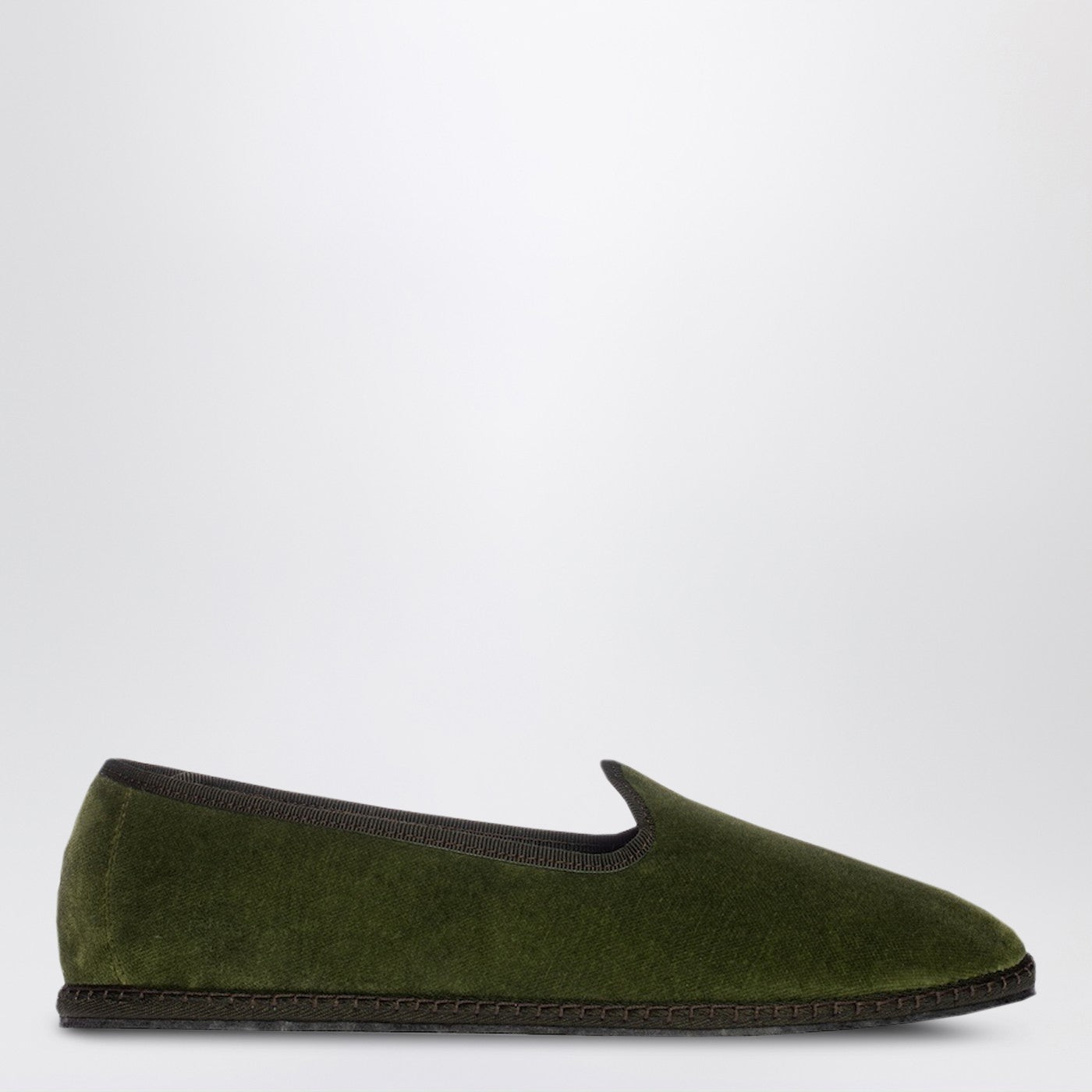 Friulane in bottle green velvet