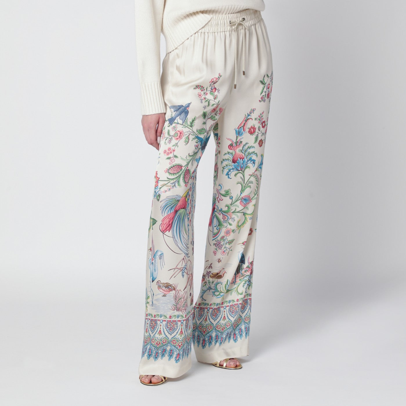 White wide-leg trousers with floral print
