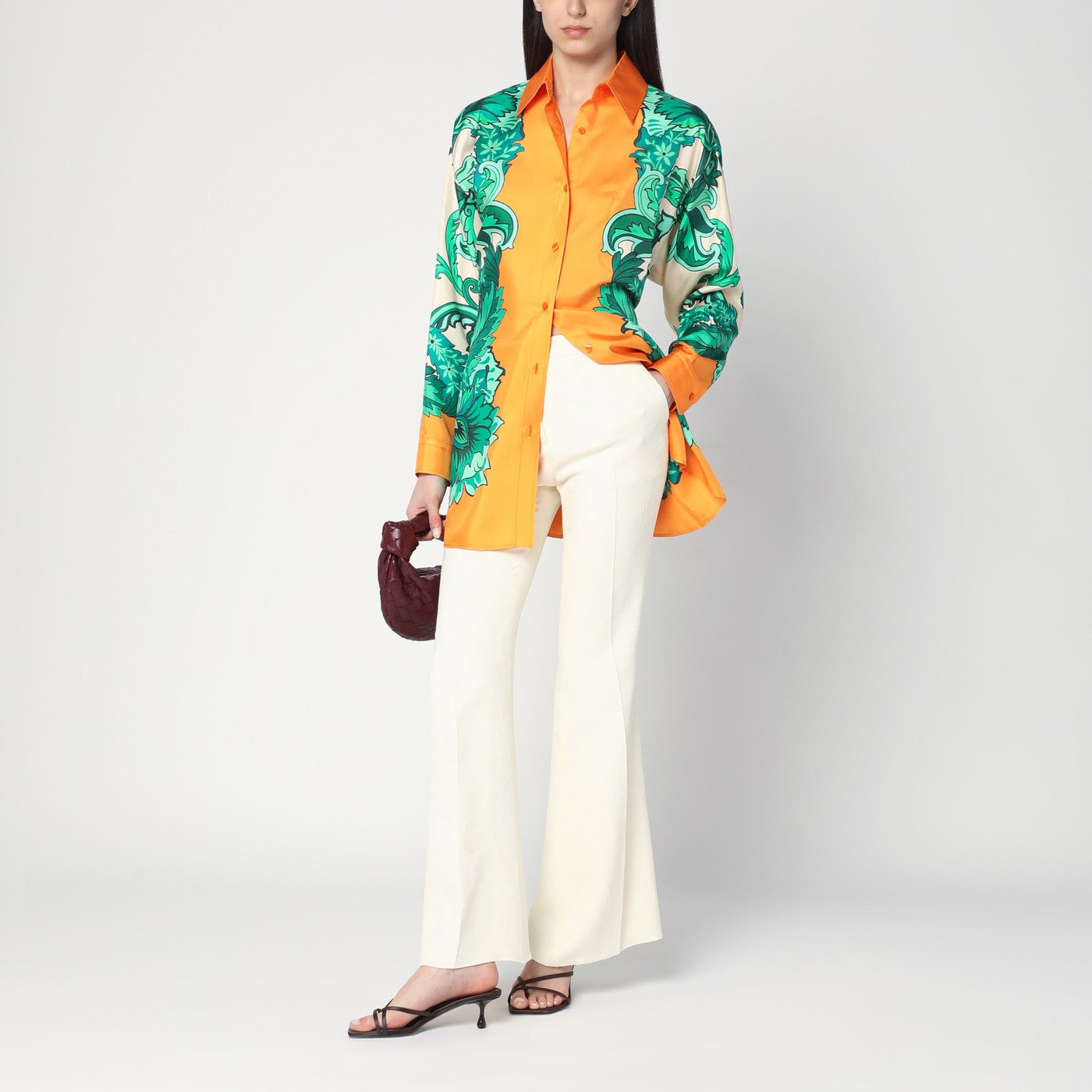 Floral print shirt with knotted detail