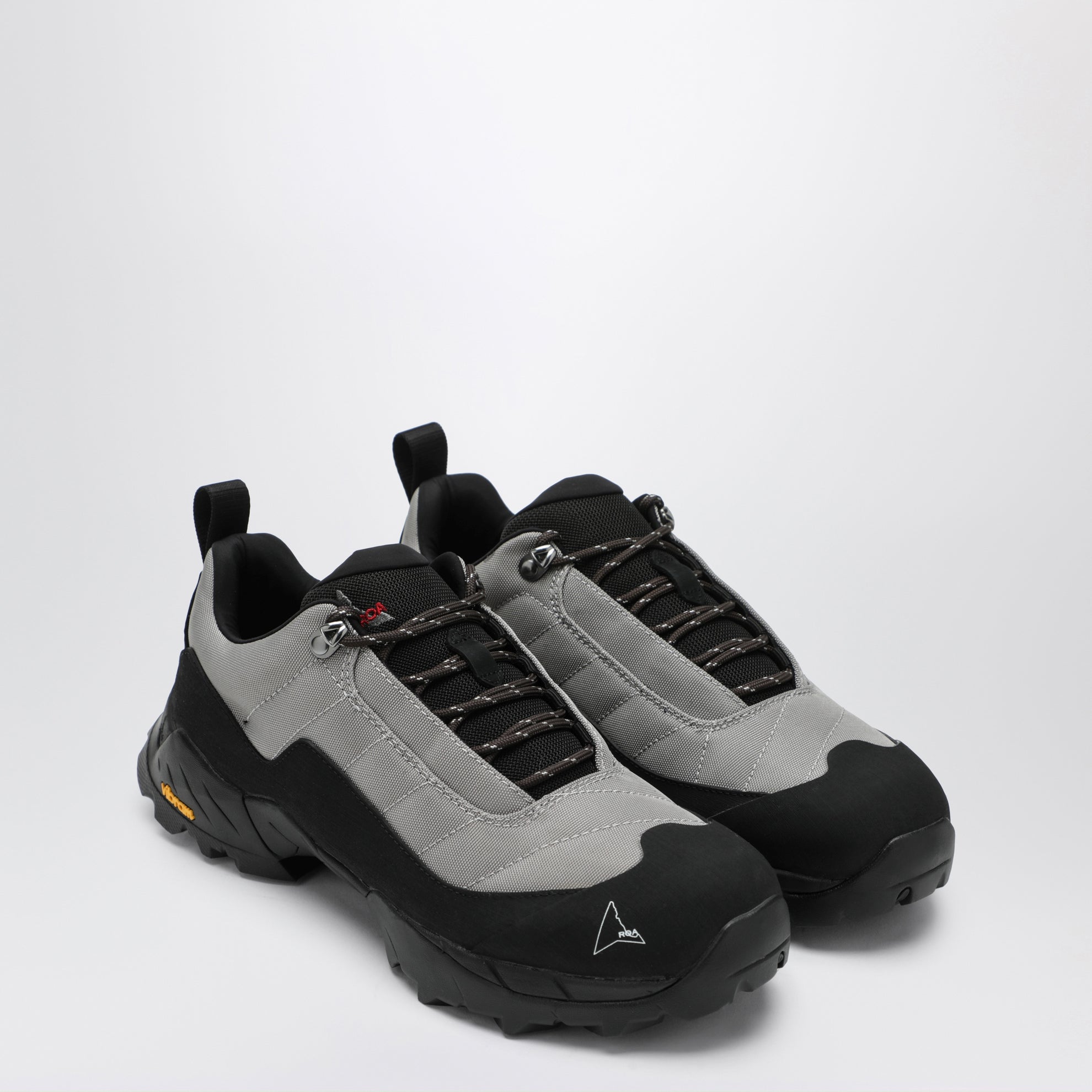 Katharina Silver Sneakers