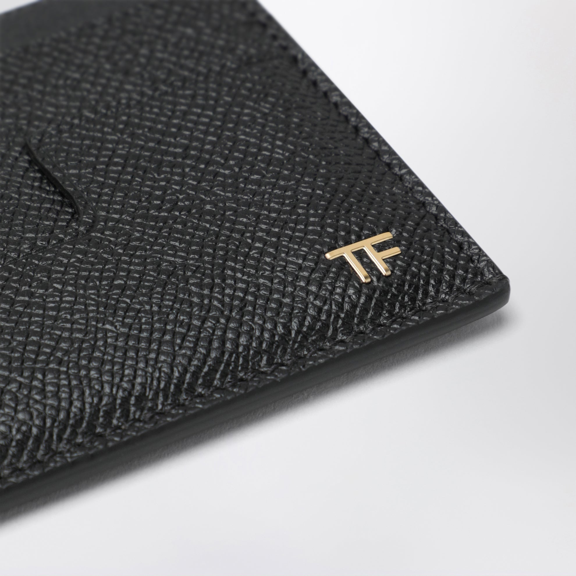 Grained calf leather card holder in black