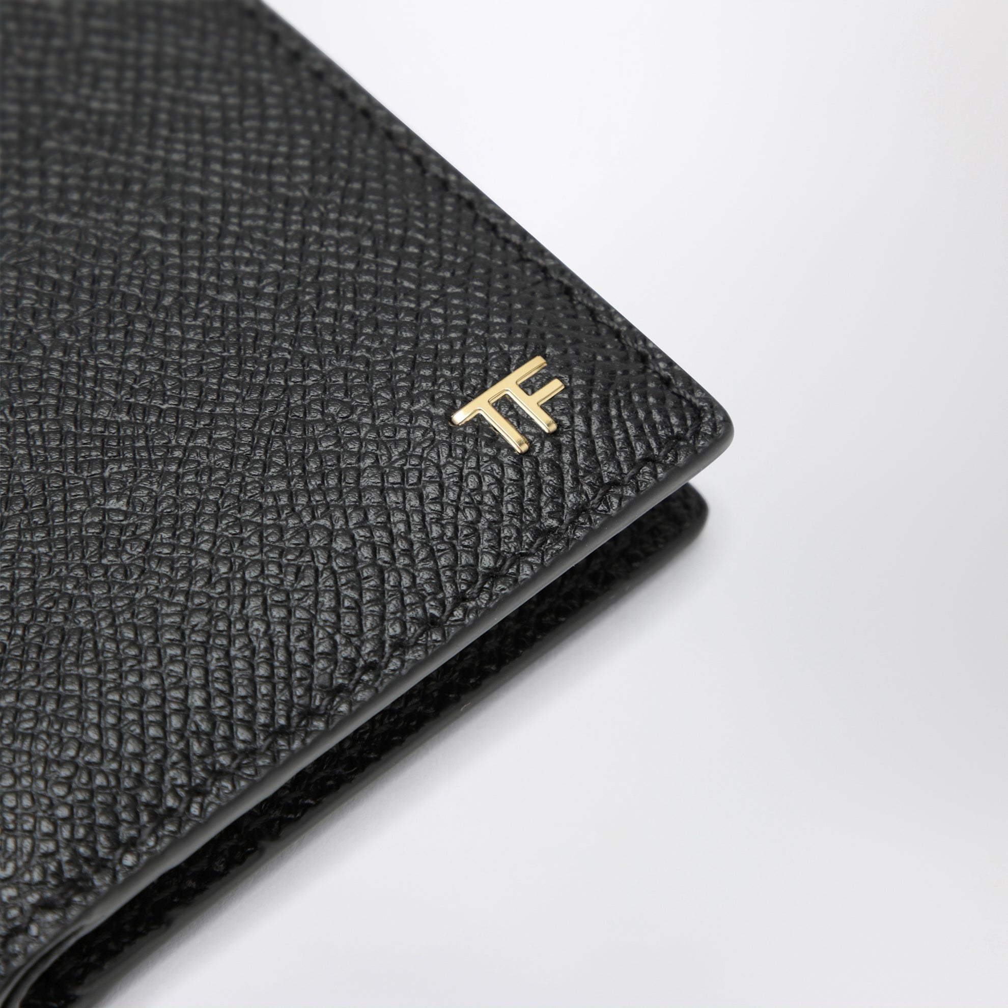 Grained leather card holder with logo in black