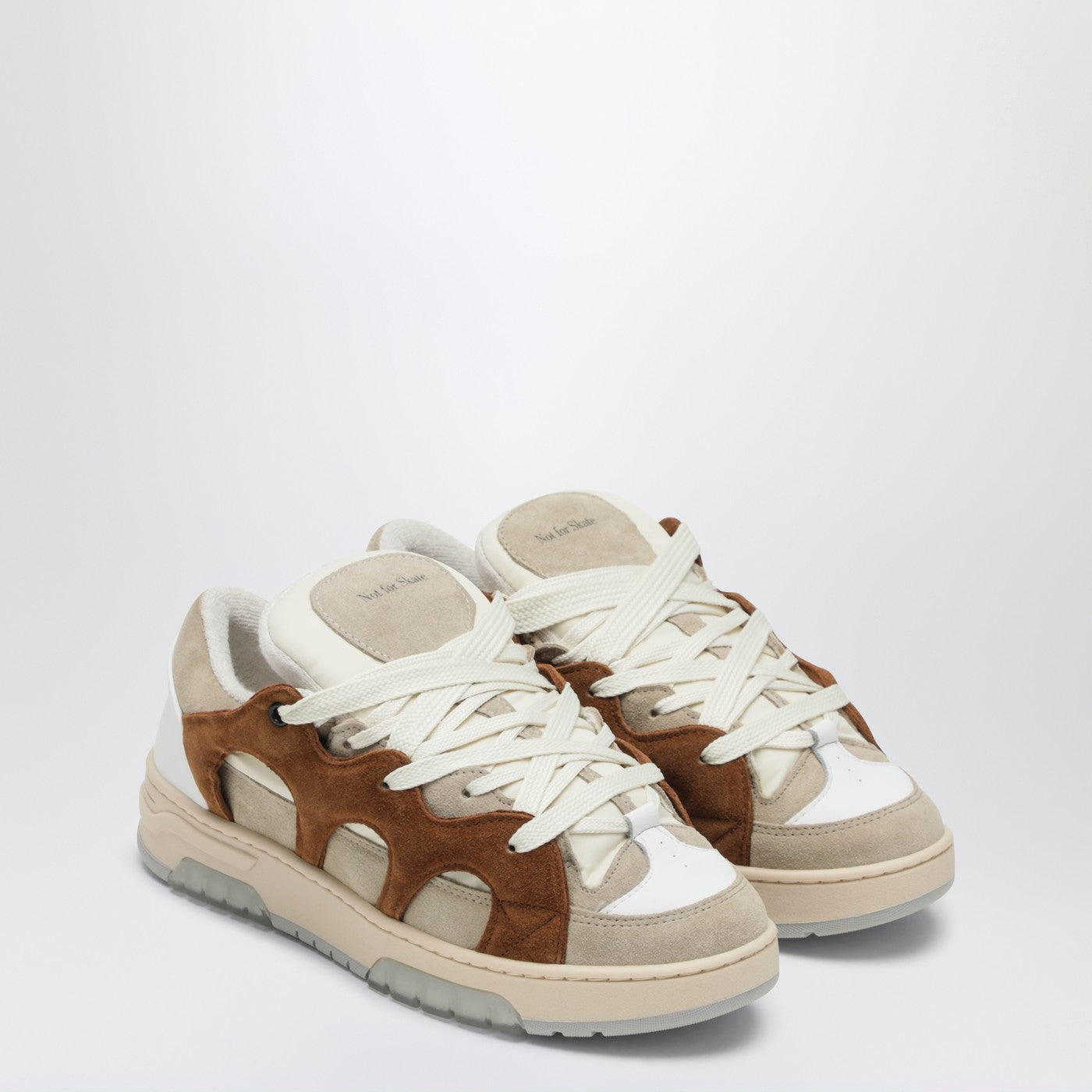 Baskets Model 1 crème/marron en mesh et daim